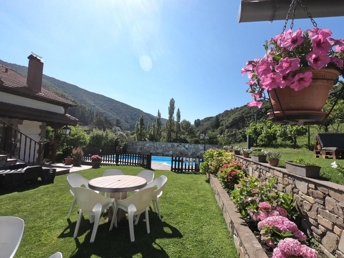 Apartamentos Rurales Valverde ポテス エクステリア 写真