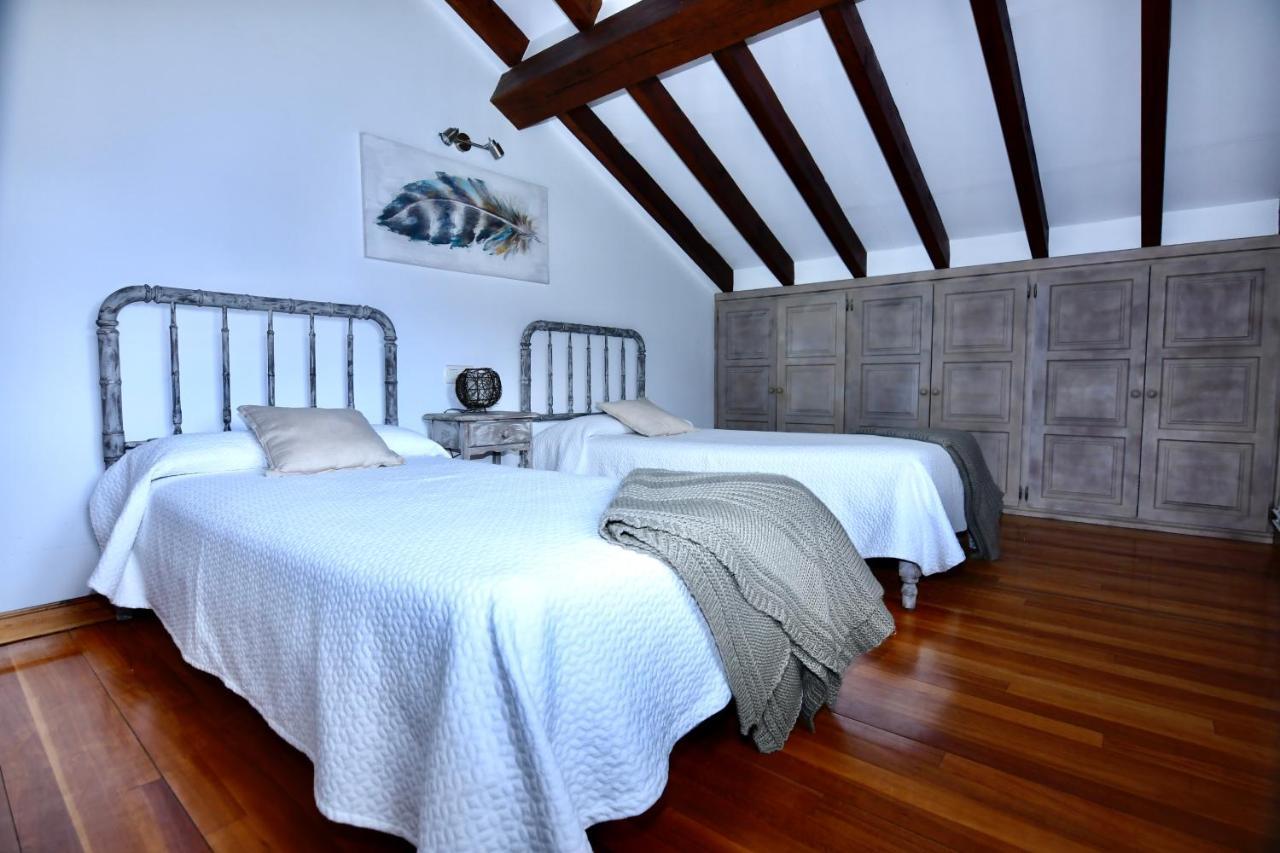 Apartamentos Rurales Valverde ポテス エクステリア 写真