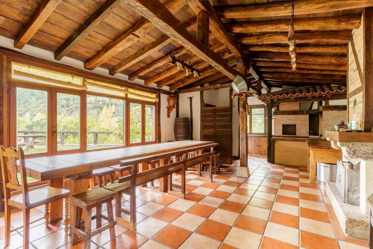 Apartamentos Rurales Valverde ポテス エクステリア 写真